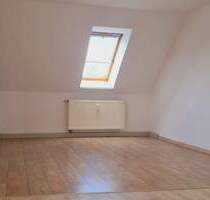 Charmante 2-Raum-Wohnung unter dem Dach – perfekt für Singles und Paare - Frankenberg