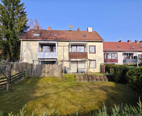 Ansicht hinten - 3 Zimmer Etagenwohnung in Bremen / Lesum