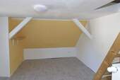 Dachgeschoss Zimmer 2 ausgebaut - 