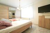 Schlafzimmer/Büro EG - 