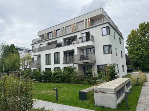 Wohnhaus Terrassenwohnung - Provisionsfrei: 3-Zimmerwohnung im Erdgeschoss mit Terrasse, Keller, Abstellfläche