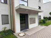 Hauseingang - Terrassenwohnung in Berlin