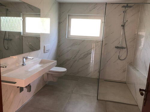 EG - Badezimmer - 