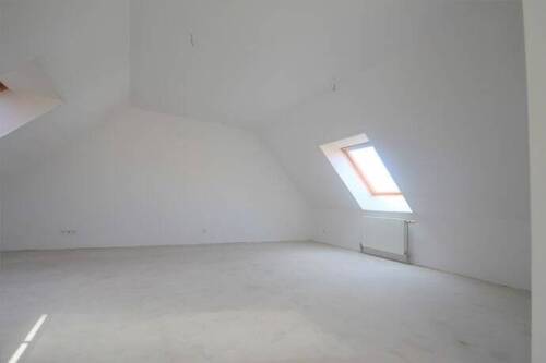 600_BBA74788985448738279F5ECAD35A9B1.jpg - Etagenwohnung mit 77,50 m² in Hohenstein-Ernstthal zur Miete