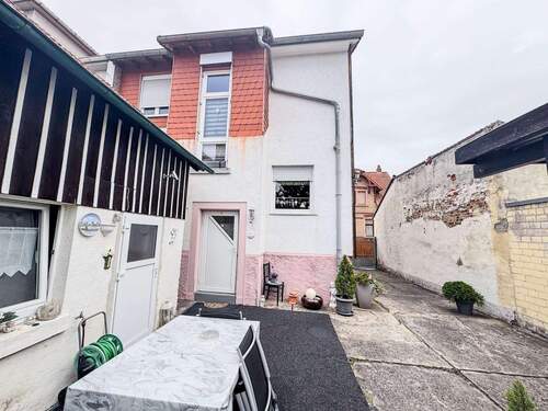 Eingang - 4 Zimmer Doppelhaushälfte in Roßdorf