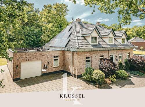 Herzlich Willkommen bei KRÜSSELIMMOBILIEN - NEU: Exklusives Anwesen auf großem Grundstück von Meppen!