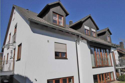 Außenansicht - Einfamilienhaus mit 260,00 m&sup2; in Bayreuth zum Kaufen