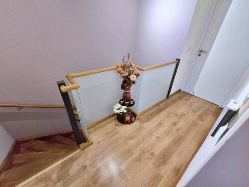 Flur / Treppe OG - 