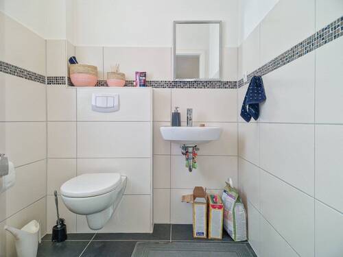 Gäste-WC im EG - 