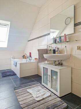 Badezimmer im DG - 