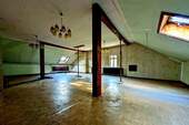 Raum - Einfamilienhaus mit 509,00 m² in Uckerland zum Kaufen