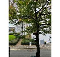 Helle 2-Zimmer-Wohnung mit großer Dachterrasse in ruhigem Haus - Düsseldorf Holthausen