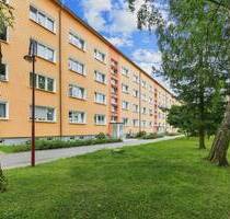 +Elegante 2-R-W in Neustadt (Sa) bietet auf 49 m2 fabelhafte Ausstattung inkl. EBK, Loggia & mehr!+ - Neustadt in Sachsen