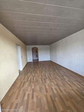 Wohnzimmer - Etagenwohnung mit 79,50 m² in Ludwigshafen-Oggersheim zum Kaufen
