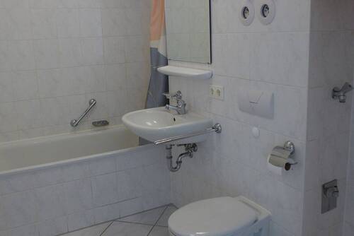 40a_helles Bad.JPG - 