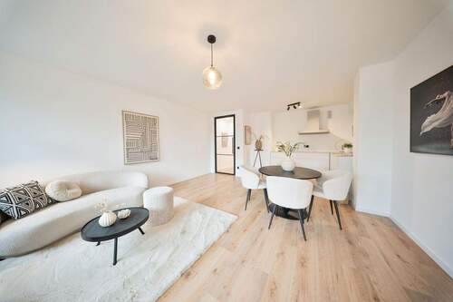 Wohnzimmer - Etagenwohnung mit 61,10 m&sup2; in Krefeld zum Kaufen