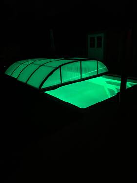 Pool mit Beleuchtung - 