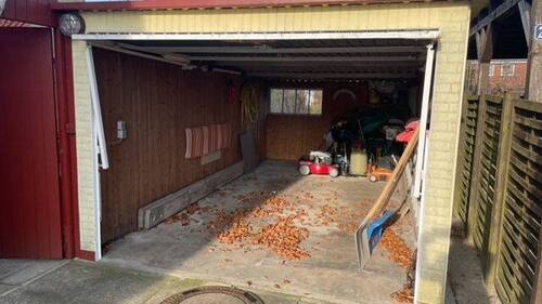 Garage - 