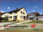 Gesamtansicht Süd-West mit Garage - 