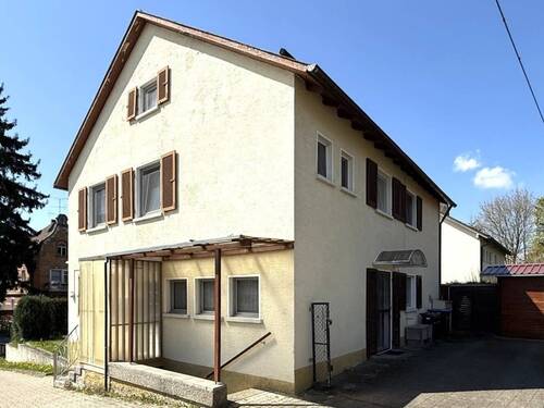 Ansicht Süd-Ost mit Kellerabgang - 