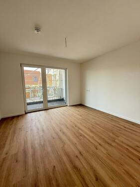 Schlafzimmer Nr. 2 mit Balkon - 