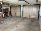 Doppelgarage-mit-E-Tor - 
