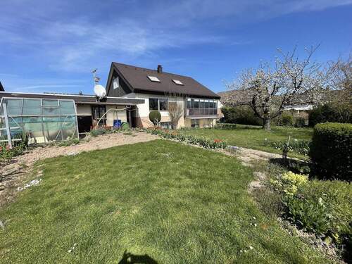 Ansicht-von-Gartenseite - * Großzügiges Familienhaus mit traumhaften Grundstück in Feldrandlage *