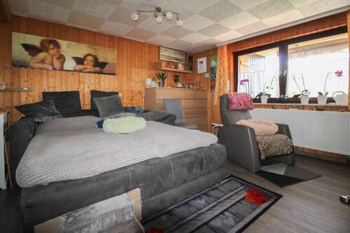 Wohn- und Schlafzimmer UG - 