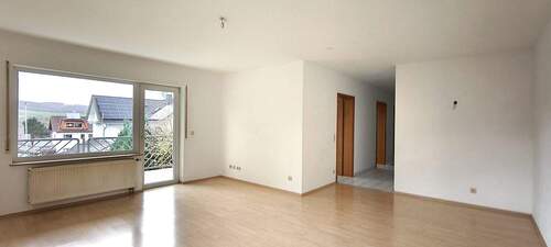 Wohnzimmer EG rechts.jpg - 