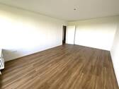 Wohnzimmer - 2 Zimmer Etagenwohnung zur Miete in Nürnberg