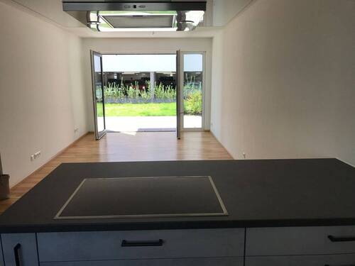 Sicht aus der Küche - Etagenwohnung mit 92,00 m² in Weil am Rhein zur Miete