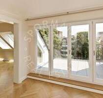 Cecilienallee: Luxus-Maisonette mit Rheinblick - exklusive Ausstattung, Einbauküche, TG-Stellplätze - Düsseldorf Golzheim