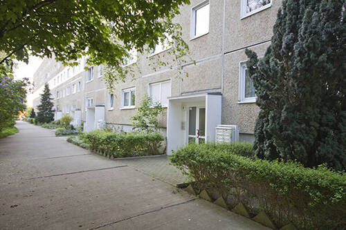 Bsp. Eingangsbereich - 3 Zimmer Etagenwohnung zur Miete in Halle (Saale)