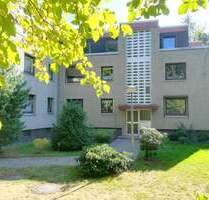 Charmante 2-Zimmer-Wohnung mit großem Balkon - Hamburg Wellingsbüttel