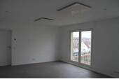 Bild 2 - 2 Zimmer Etagenwohnung zur Miete in Esslingen am Neckar