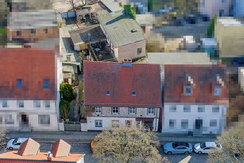 Drohnenansicht - Charmantes, kleines Wohn-und Geschäftshaus mit Entwicklungspotenzial im Herzen von Eberswalde