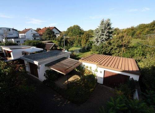 Ausblick von Balkon OG - Einfamilienhaus mit 151,30 m² in Bruchsal zum Kaufen