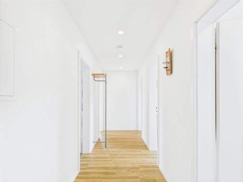 Flur - VERMIETUNG: Moderne 4-Zimmer-Dachgeschosswohung in Laineck.