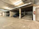 Tiefgaragenstellplatz - 