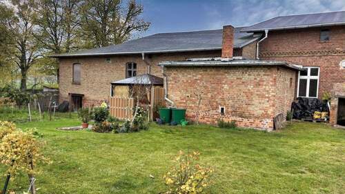 Objektbild - 3 Zimmer Mehrfamilienhaus, Wohnhaus zum Kaufen in Wilhelmsburg