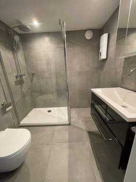  Teilansicht Duschbad 1 - 