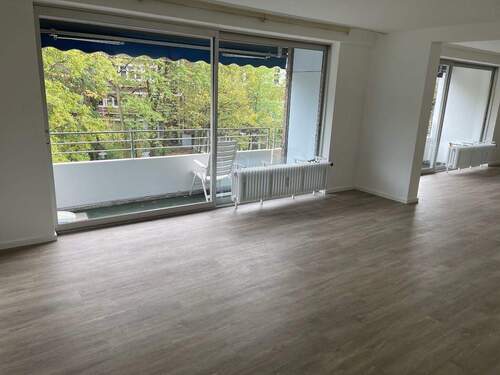 Teilansicht Wohnzimmer - 3 Zimmer Etagenwohnung zur Miete in Duisburg