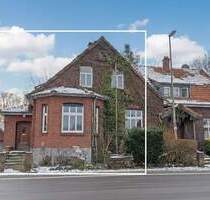 Sanierungsbedürftige Doppelhaushälfte mit großem Grundstück in Hamminkeln-Wertherbruch