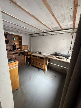 Werkstattraum neben der Garage - 