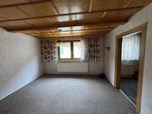 Wohnzimmer im EG - 7 Zimmer Einfamilienhaus in Gebesee