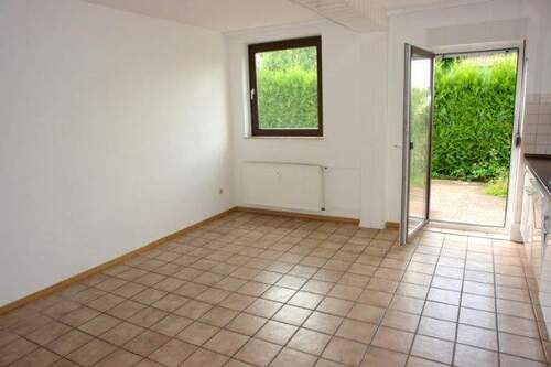 Küche - Etagenwohnung mit 100,00 m² in Langgöns zur Miete