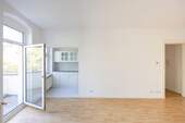 Zimmer 1 - 2 Zimmer Etagenwohnung in Berlin