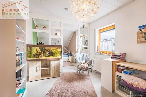 Kinderzimmer/ Küche DG - 