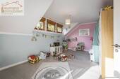 Kinderzimmer 1 DG - 