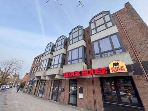 Herzlich Willkommen - Ihre neue Büro- und Praxisfläche im Herzen von Ahrensburg